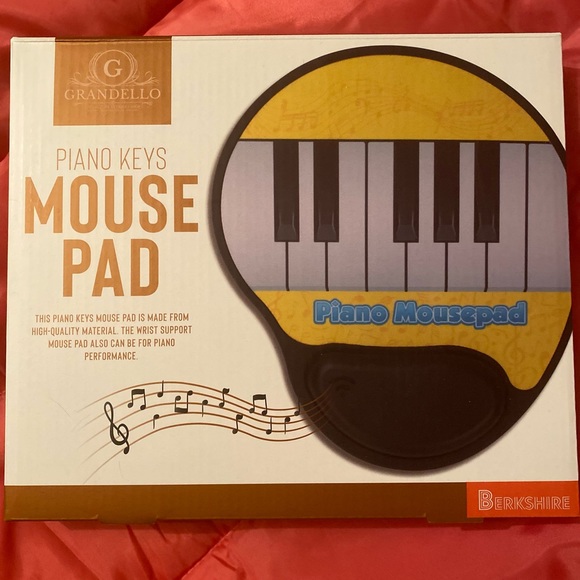 Berkshire Musical Piano Key Mouse Pad Compatible Skin Friendly NWB Gift - Picture 3 of 6